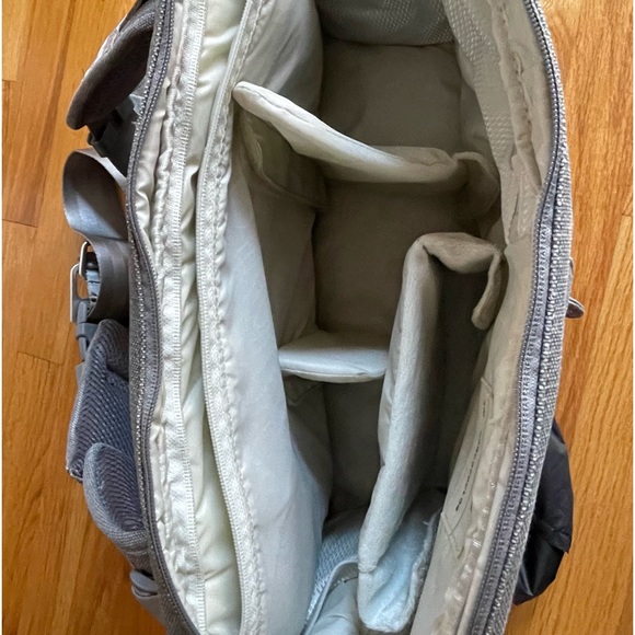 Incase Ari Marcopoulos Camera Bag - Picture 10 of 11